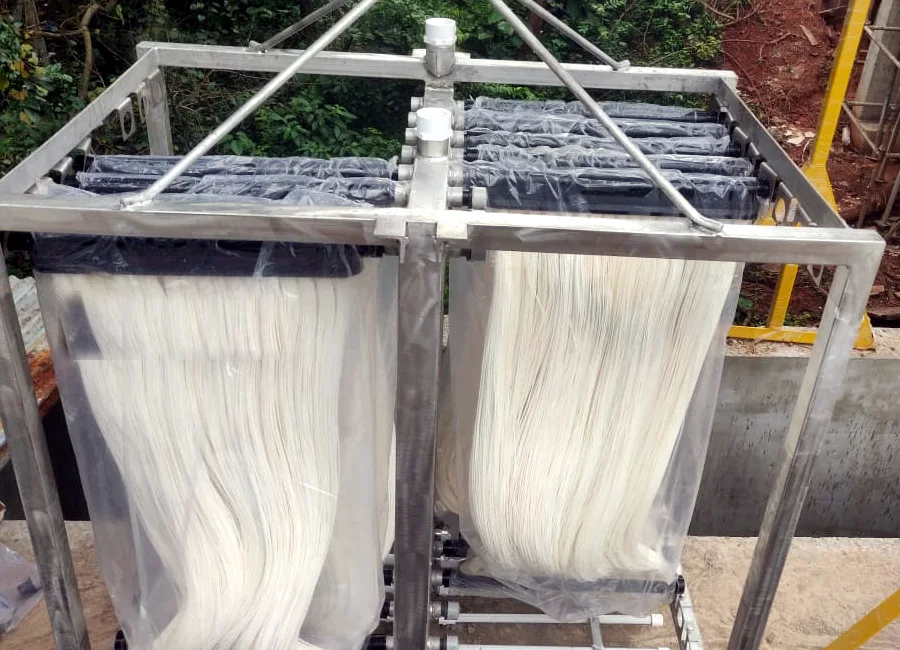 Deur MBR STP membrane module: hollow-fibre membranes in a stainless steel frame